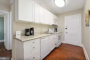 205 10th St, Ocean City, MD 21842 - Photo 26
