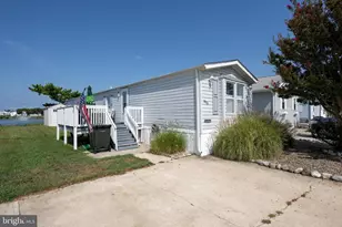 806 Bahia Dr, Ocean City, MD 21842 - Photo 2