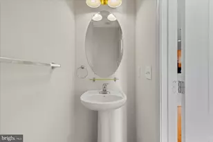 10900 Holystone Ln, Berlin, MD 21811 - Photo 12