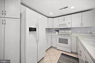 5300 Coastal Hwy, Ocean City, MD 21842 - Photo 20