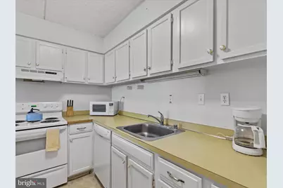 10300 Coastal Highway #1403, Ocean City, MD 21842 - Photo 6