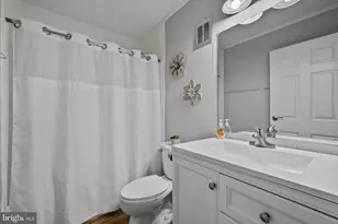 106 Newport Bay Dr, Ocean City, MD 21842 - Photo 16