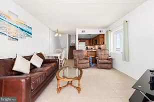 401 Atlantic Ave, Ocean City, MD 21842 - Photo 14