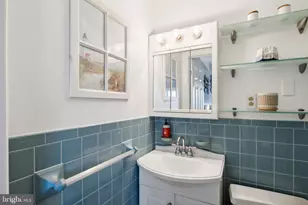 411 Bayshore Dr, Ocean City, MD 21842 - Photo 22