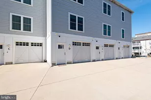 220 25th St, Ocean City, MD 21842 - Photo 4