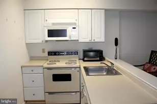 104 127th St, Ocean City, MD 21842 - Photo 4