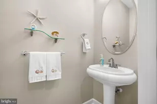 11530 Country Club Dr, Berlin, MD 21811 - Photo 22