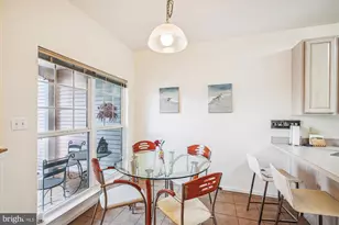 928 Yacht Club, Berlin, MD 21811 - Photo 4