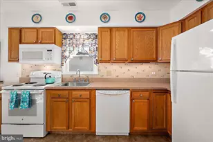 7 Starboard Ct, Ocean Pines, MD 21811 - Photo 20