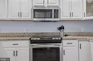 5901 Atlantic Ave, Ocean City, MD 21842 - Photo 14