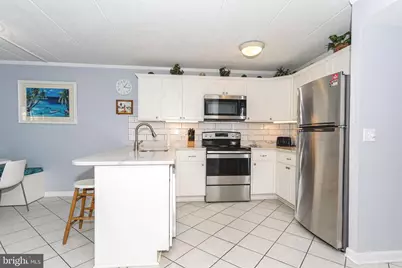 17 70th Street #18, Ocean City, MD 21842 - Photo 2