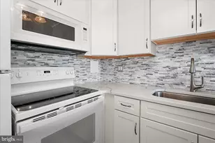 18 69th St, Ocean City, MD 21842 - Photo 16