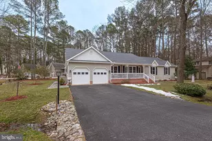 24 Fairway Ln, Ocean Pines, MD 21811 - Photo 2