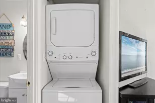 412 Bayshore Dr, Ocean City, MD 21842 - Photo 12