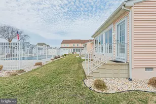 13487 Bella Vista Ln, Ocean City, MD 21842 - Photo 32