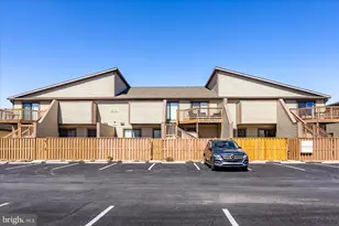 105 120th St, Ocean City, MD 21842 - Photo 2