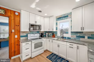304 15th St, Ocean City, MD 21842 - Photo 44