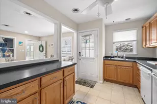 110 B 78th St, Ocean City, MD 21842 - Photo 12