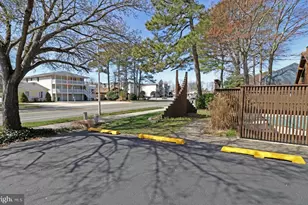 400 141st St, Ocean City, MD 21842 - Photo 40