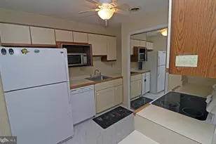 400 141st St, Ocean City, MD 21842 - Photo 24