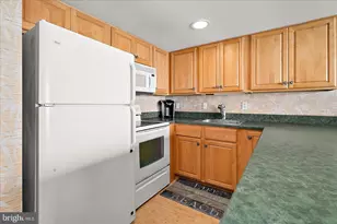 11100 Coastal Hwy, Ocean City, MD 21842 - Photo 18