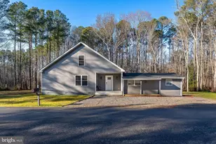 10231 Henry Rd, Berlin, MD 21811 - Photo 2