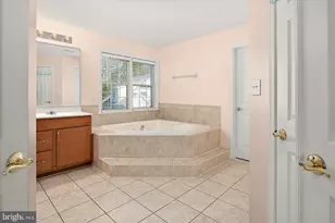 12201 Ocean Vista Dr, Berlin, MD 21811 - Photo 38