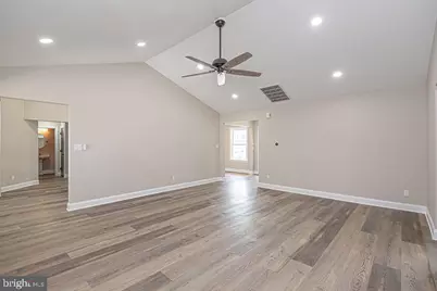 9405 Lake View Drive, Berlin, MD 21811 - Photo 10