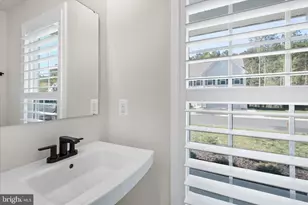 12105 Landings Blvd, Berlin, MD 21811 - Photo 32