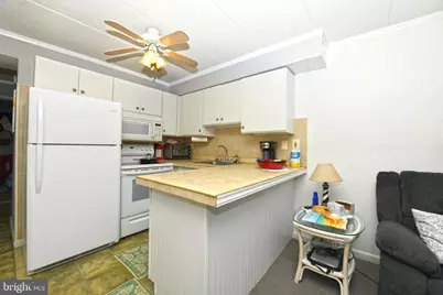 18 69th Street #2, Ocean City, MD 21842 - Photo 14