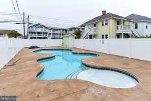 404 St Louis Ave, Ocean City, MD 21842 - Photo 2