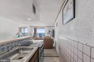 301 Atlantic Ave, Ocean City, MD 21842 - Photo 28
