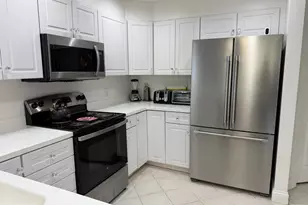 111 100th St, Ocean City, MD 21842 - Photo 8