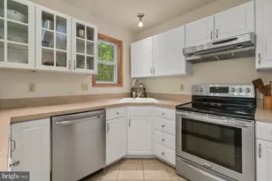 35 Liberty St, Ocean Pines, MD 21811 - Photo 4