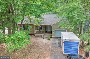 26 Burr Hill Dr, Ocean Pines, MD 21811 - Photo 2