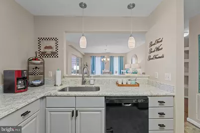7411 Yacht Club Drive #12402, Berlin, MD 21811 - Photo 10