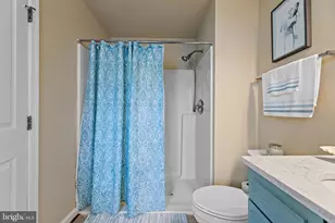 7411 Yacht Club Dr, Berlin, MD 21811 - Photo 32