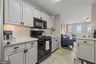 7411 Yacht Club Dr, Berlin, MD 21811 - Photo 12
