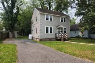408 Dudley Ave, Pocomoke City, MD 21851 - Photo 2