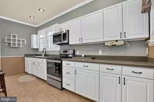201 6th St, Pocomoke City, MD 21851 - Photo 14