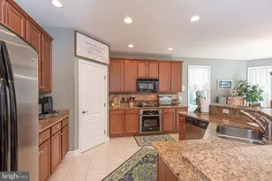 11752 Maid at Arms Ln, Berlin, MD 21811 - Photo 16