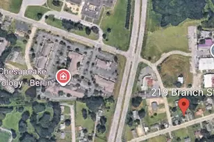 219 Branch St, Berlin, MD 21811 - Photo 2