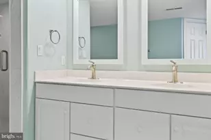 5901 Atlantic Ave, Ocean City, MD 21842 - Photo 22