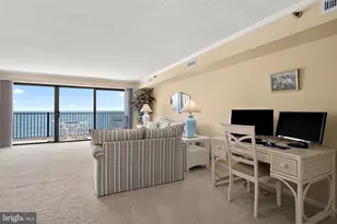 8105 Atlantic Ave, Ocean City, MD 21842 - Photo 12