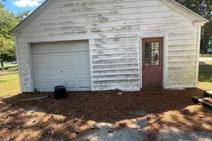 203 8th St, Pocomoke City, MD 21851 - Photo 4