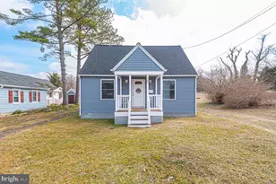 409 W Market St, Snow Hill, MD 21863 - Photo 1