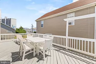 8802 W Biscayne Dr, Ocean City, MD 21842 - Photo 44
