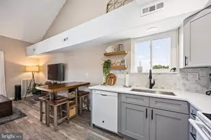 14402 Jarvis Ave, Ocean City, MD 21842 - Photo 18