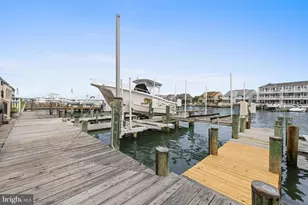 610 Bayshore Ct, Ocean City, MD 21842 - Photo 32
