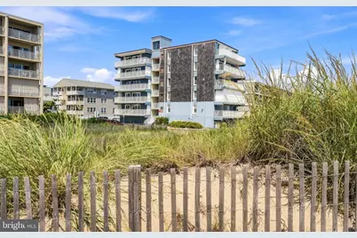 6 74th Street #302, Ocean City, MD 21842 - Photo 4